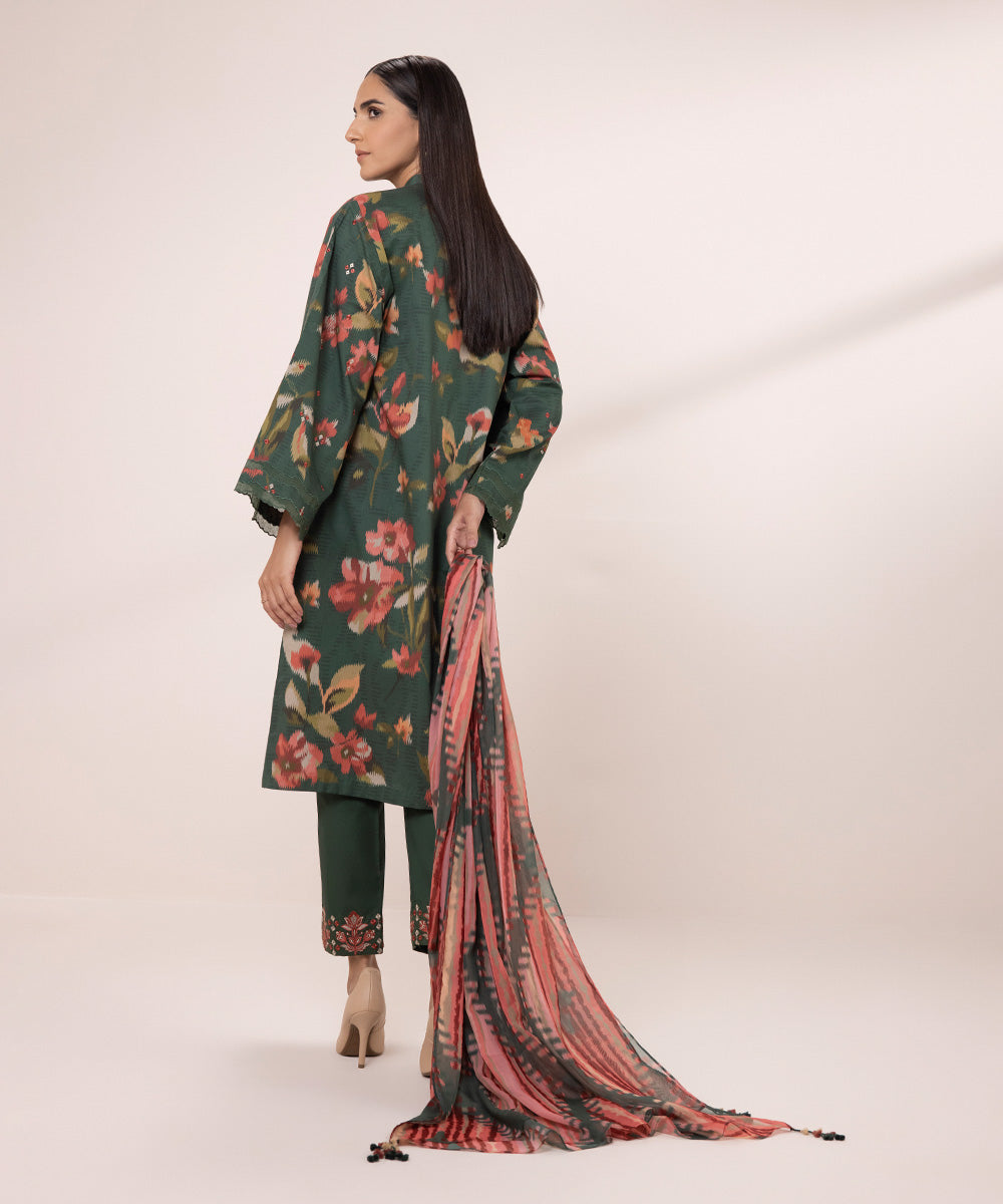 3 Piece - Embroidered Lawn Suit