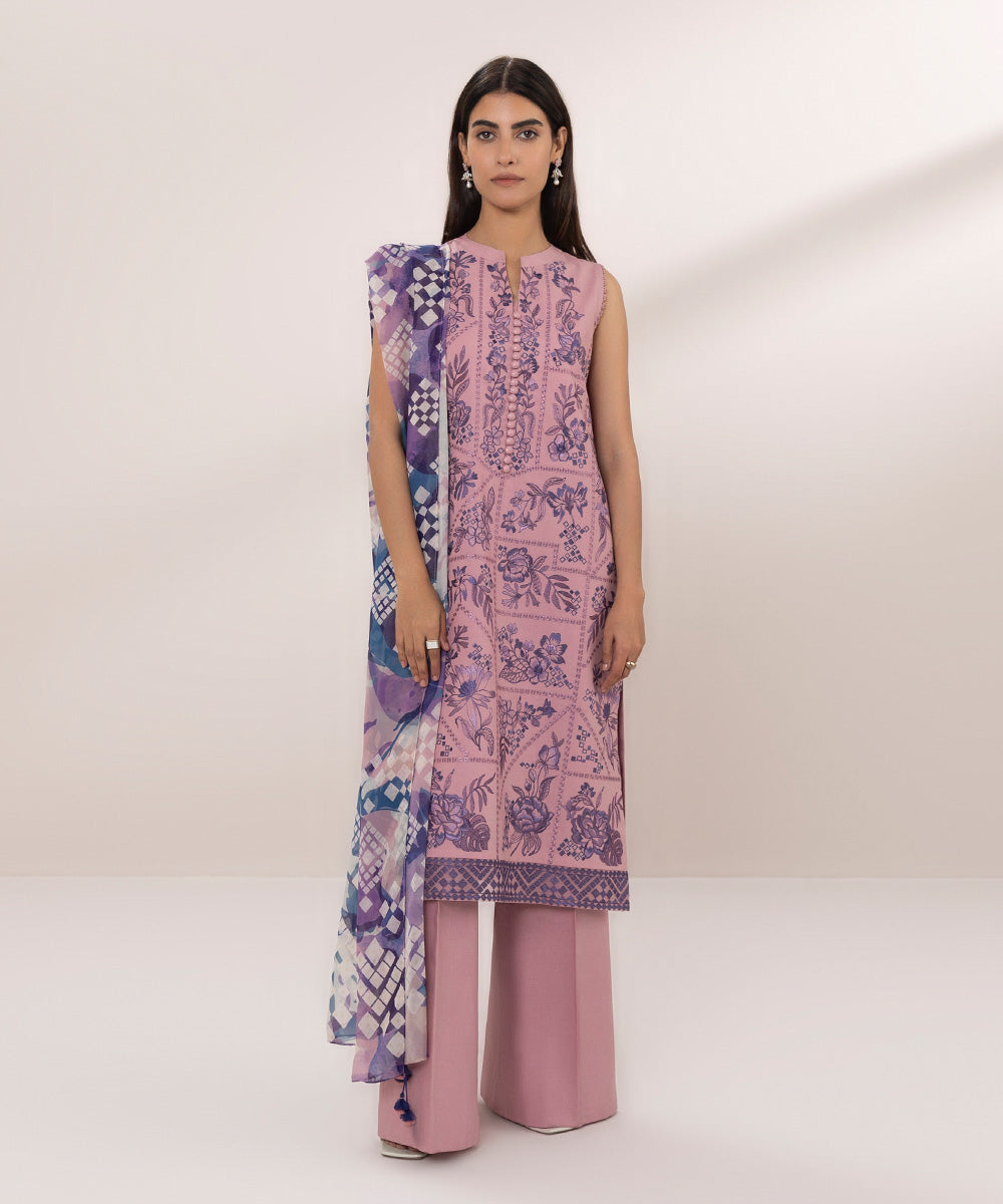 3 Piece - Embroidered Lawn Suit