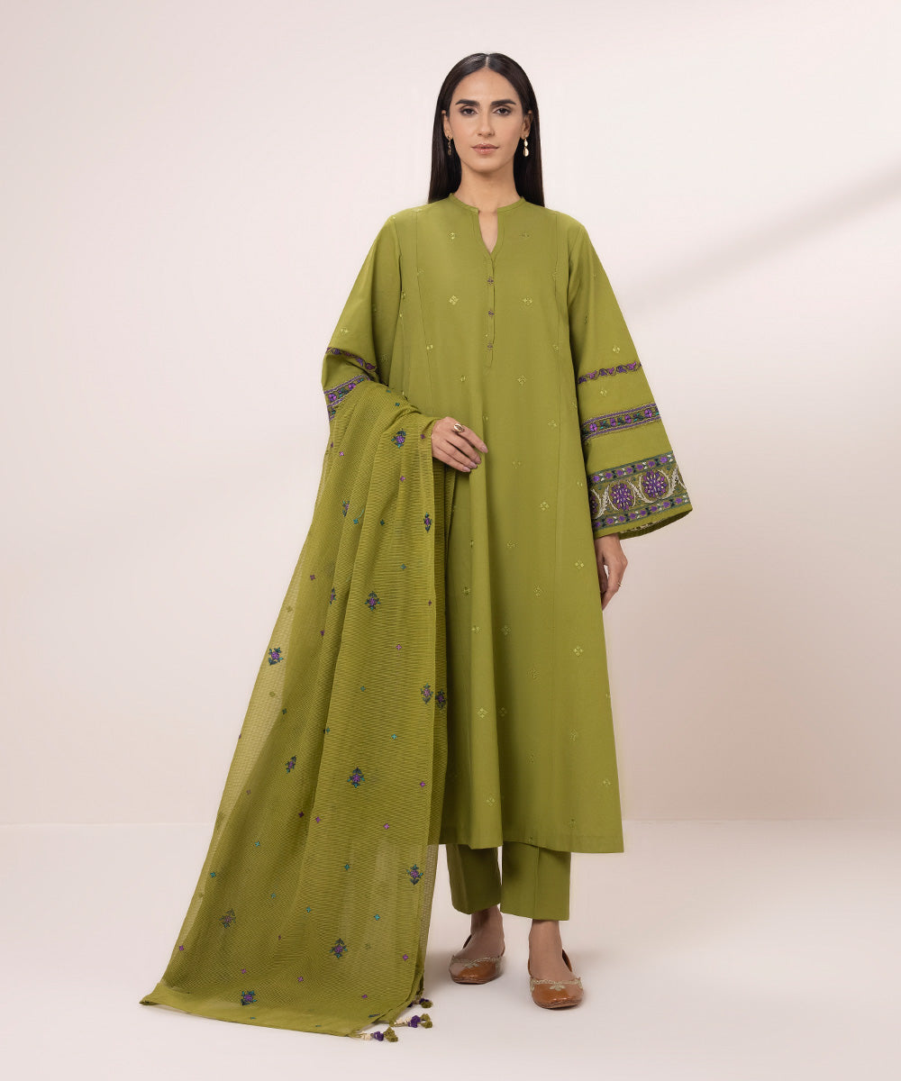 3 Piece - Embroidered Lawn Suit