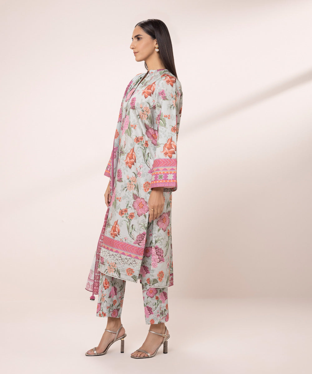 3 Piece - Printed Zari Lawn Suit