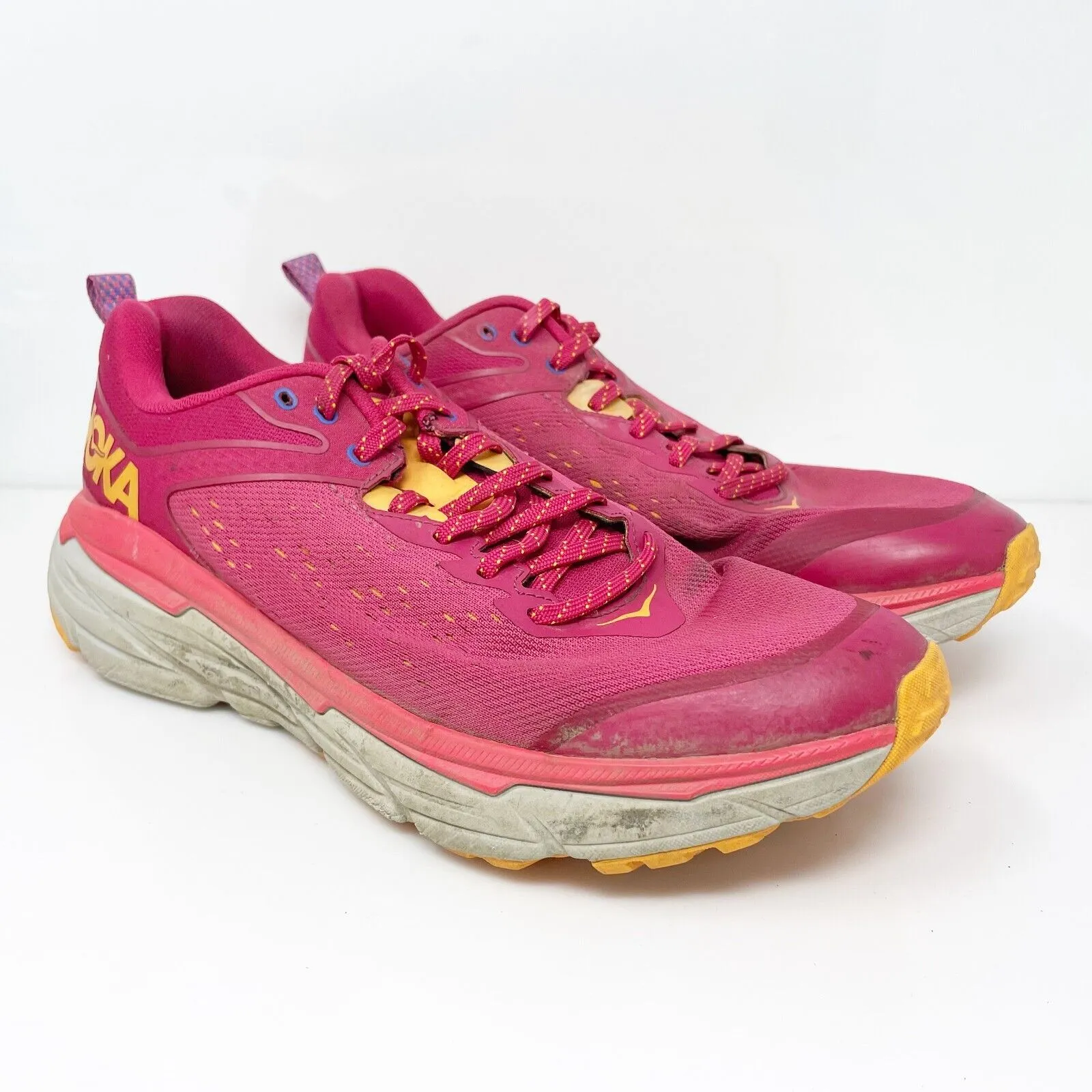 Hoka One One Womens Challenger ATR 6 1106512 Pink Running Shoes Sneakers Sz 10 B