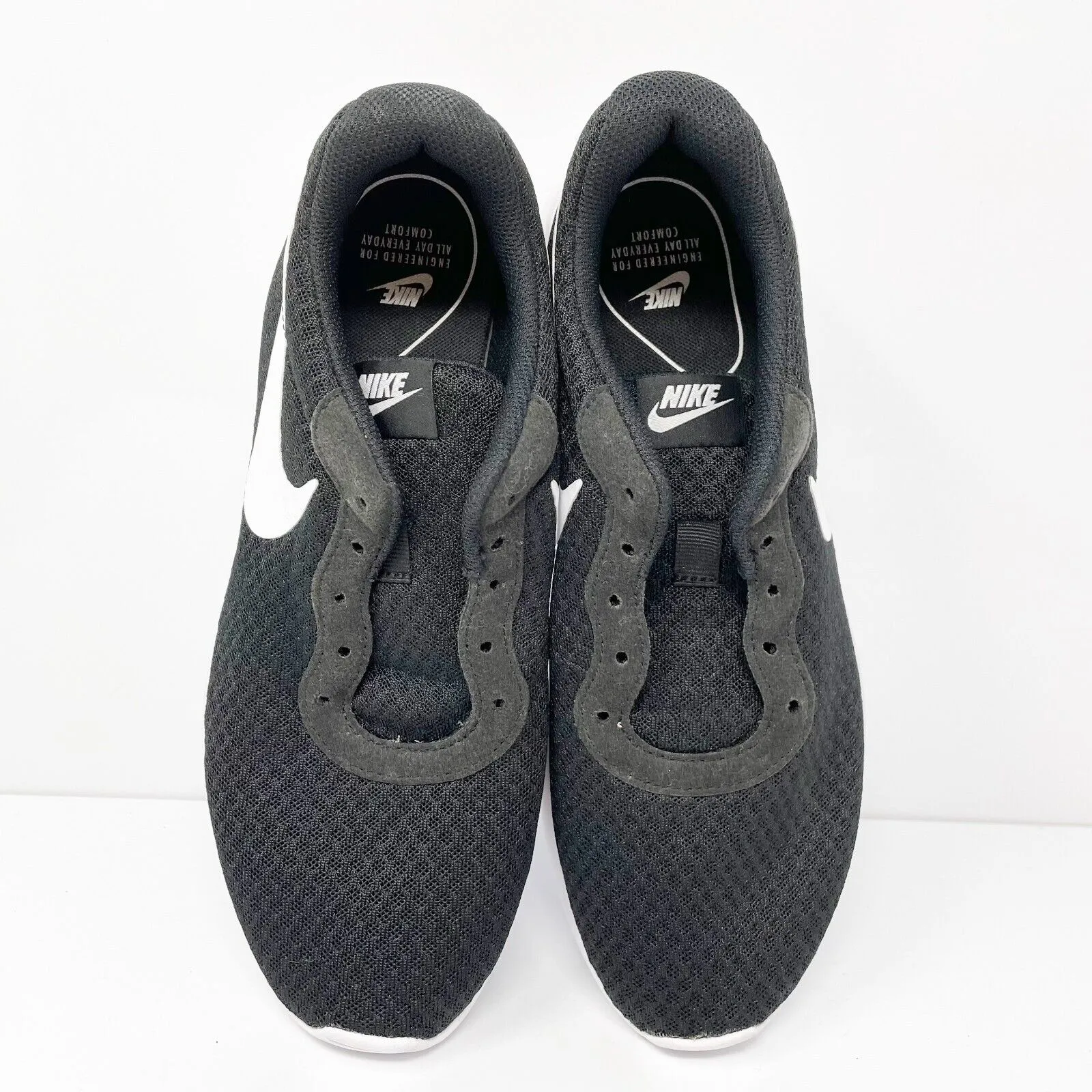 Nike Womens Tanjun 812655-011 Black Running Shoes Sneakers Size 8