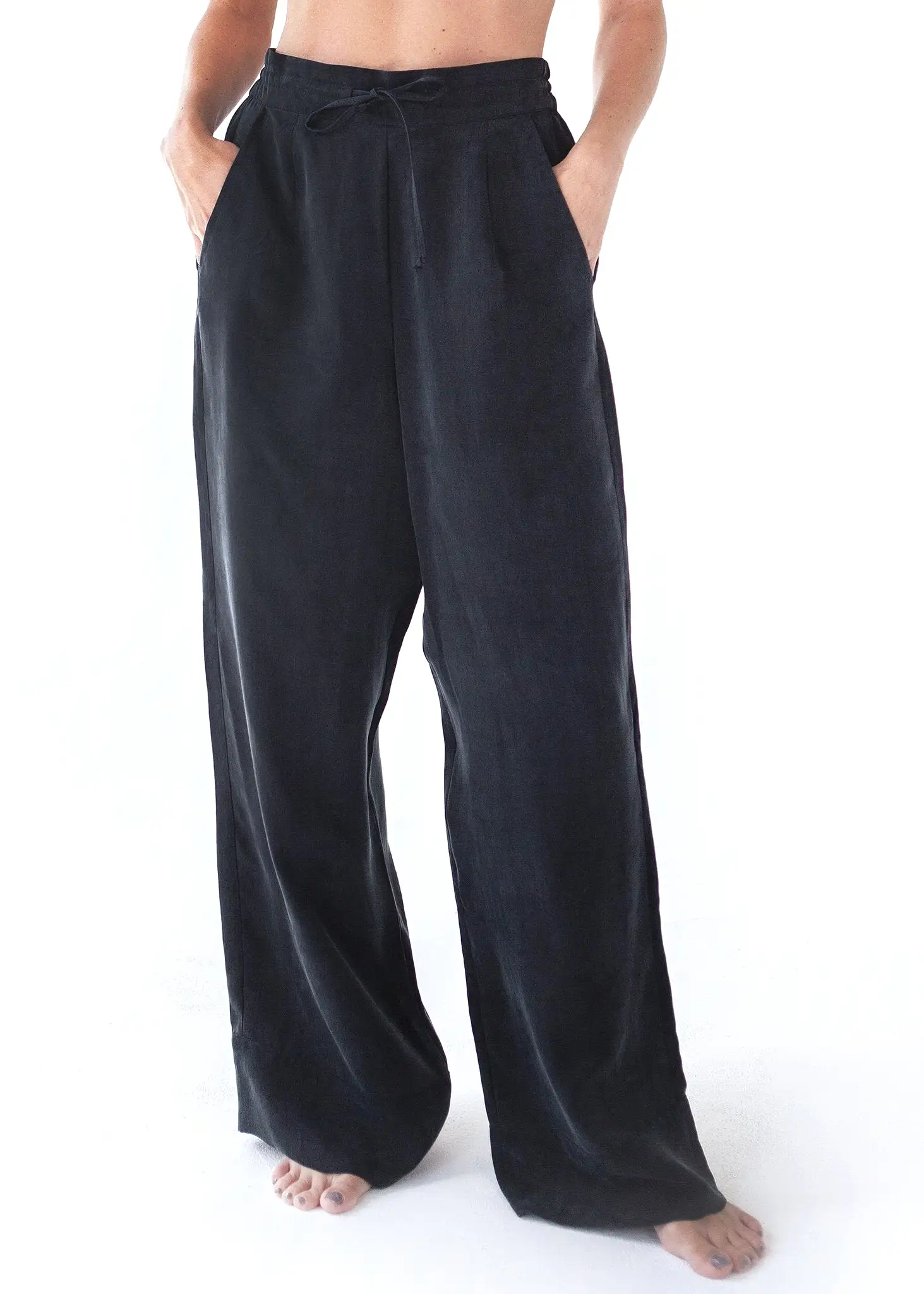 Noir Alyx Pants