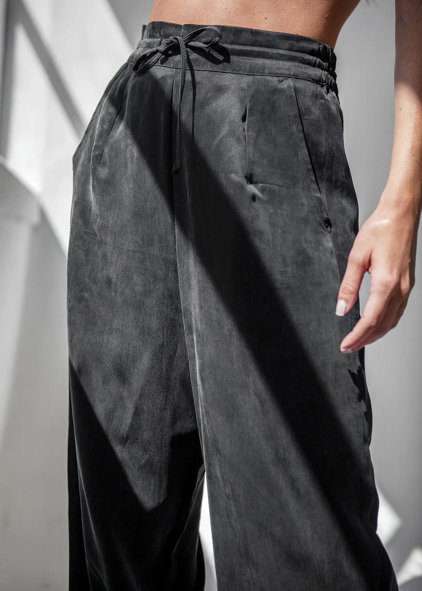 Noir Alyx Pants