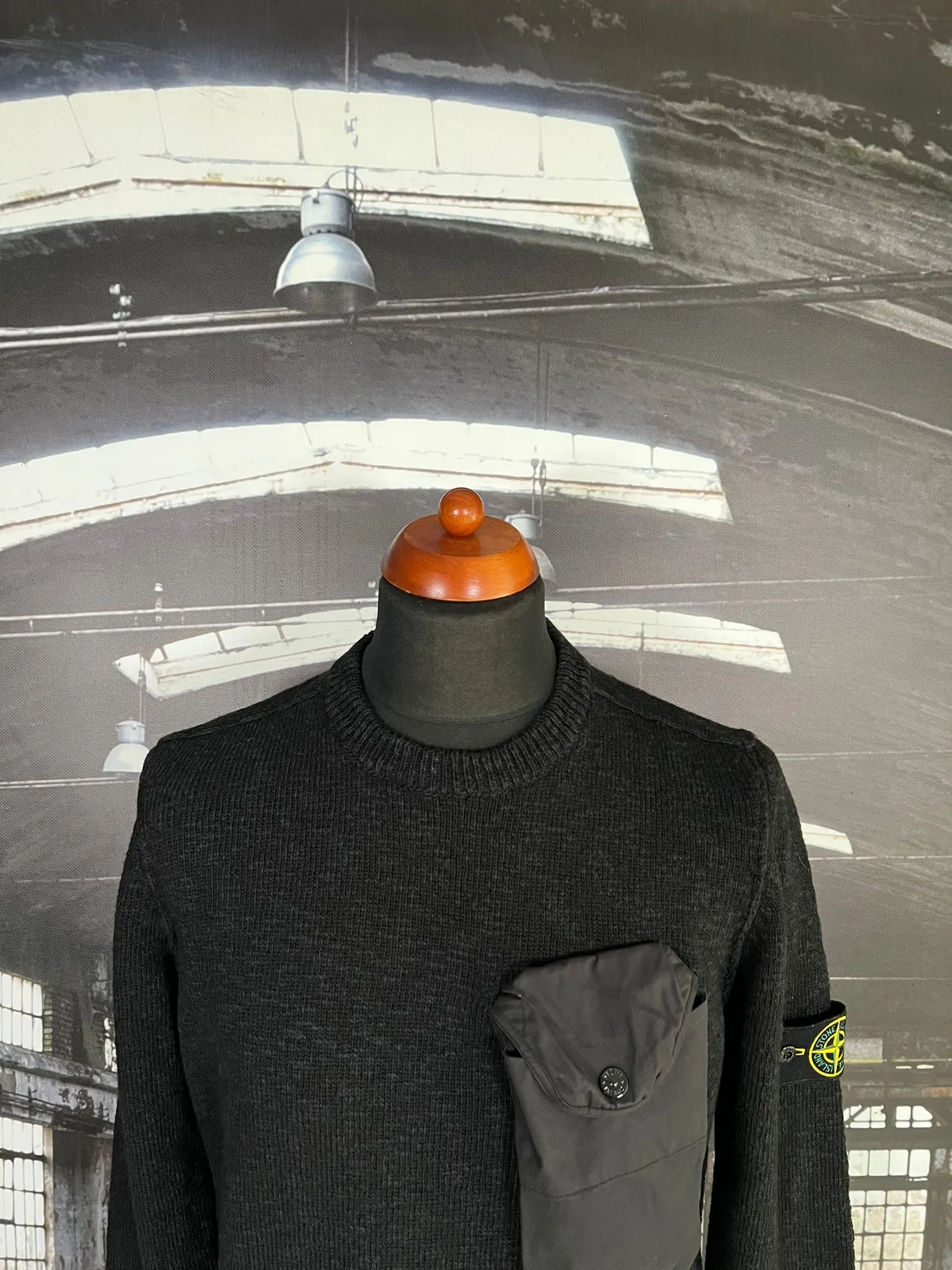 STONE ISLAND KNITTED POCKET SWEATSHIRT