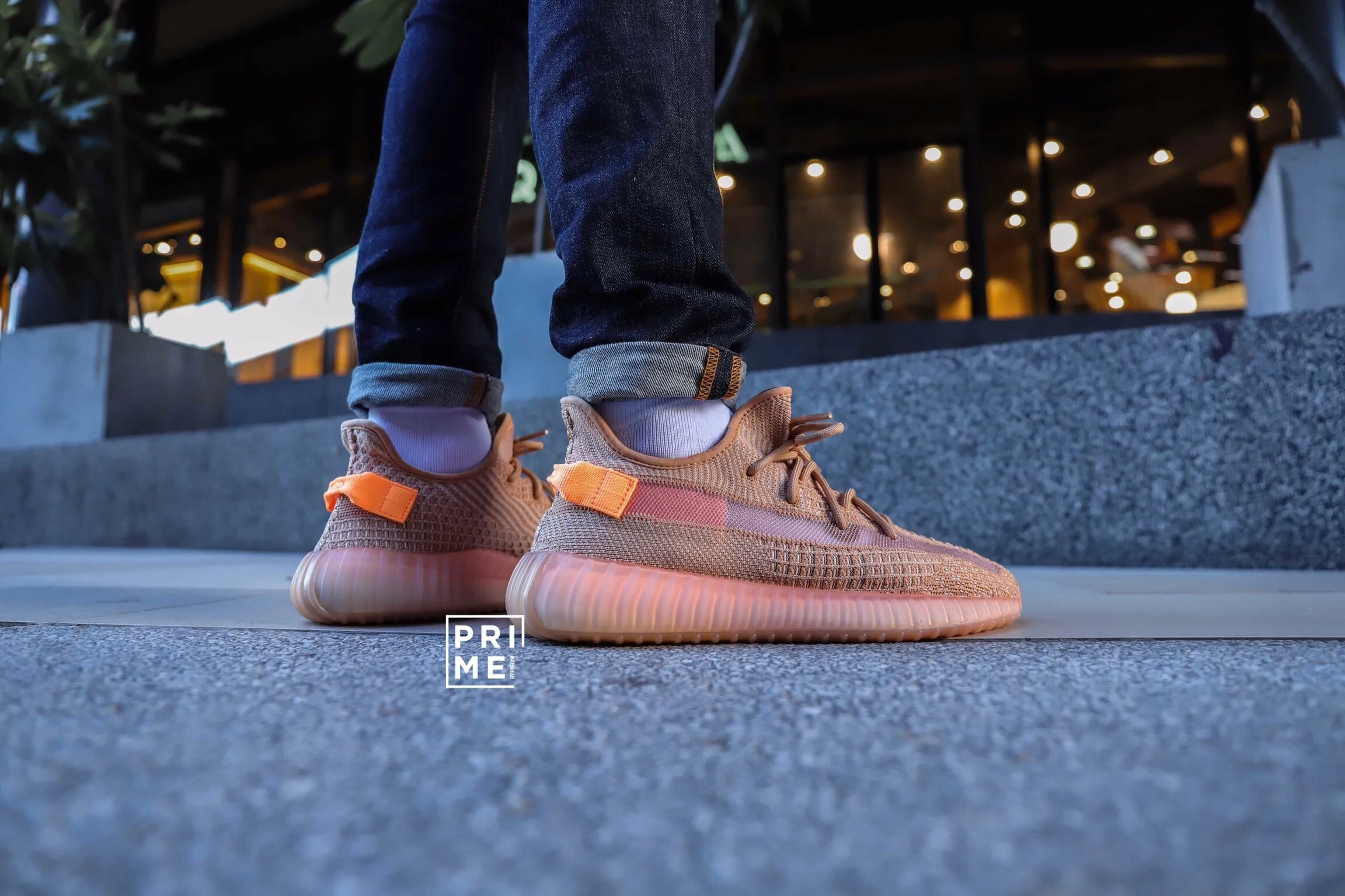 Yeezy 350 V2 Clay (EG7490)