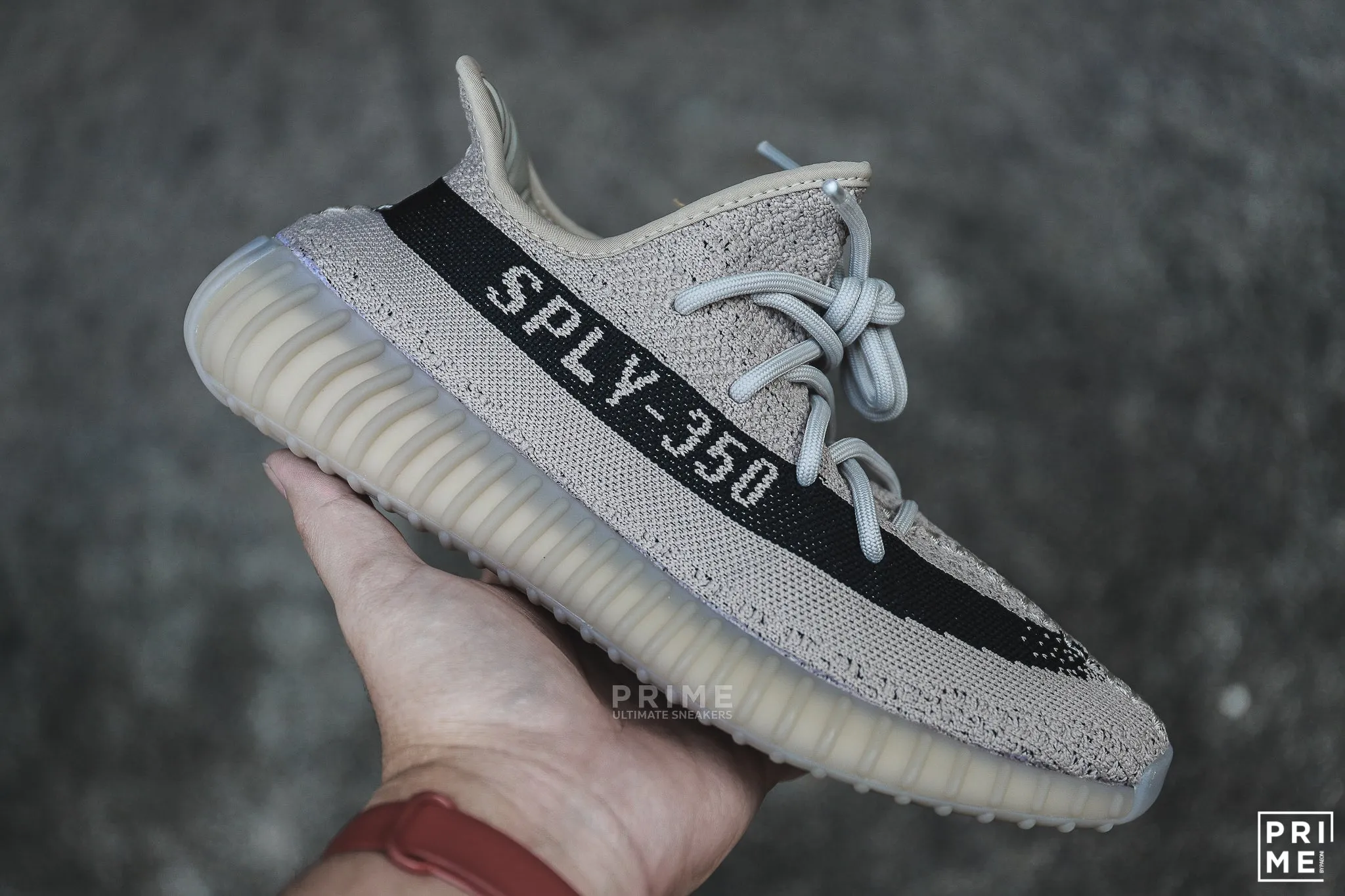 Yeezy 350 V2 SLATE (HP7870)