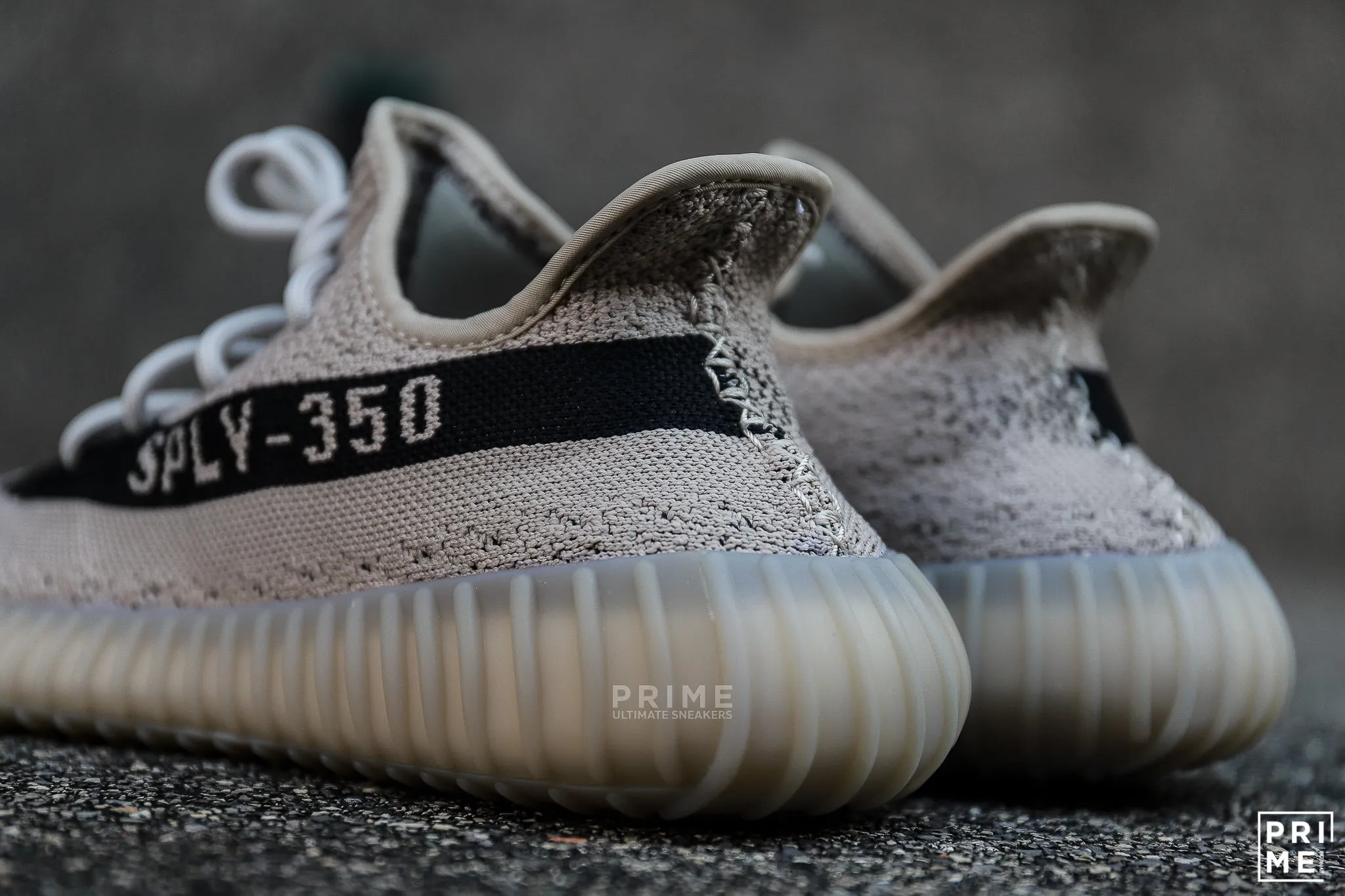 Yeezy 350 V2 SLATE (HP7870)